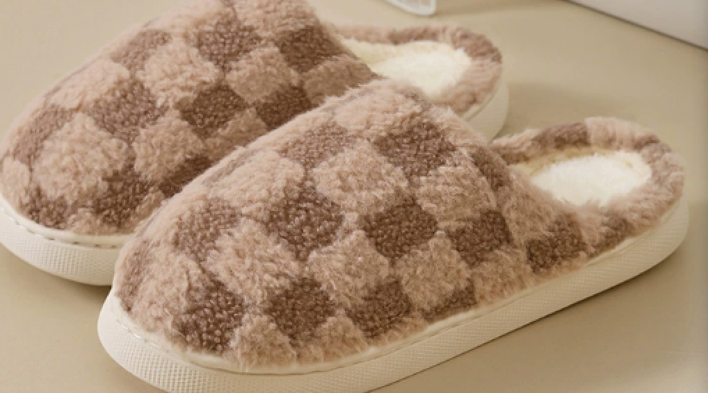 Checkered Plush Cloud Slippers