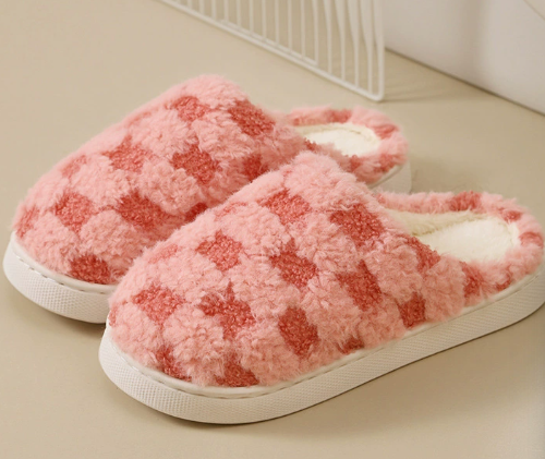 Checkered Plush Cloud Slippers