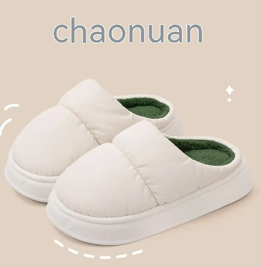 Marshmallow Puffer Slippers in White